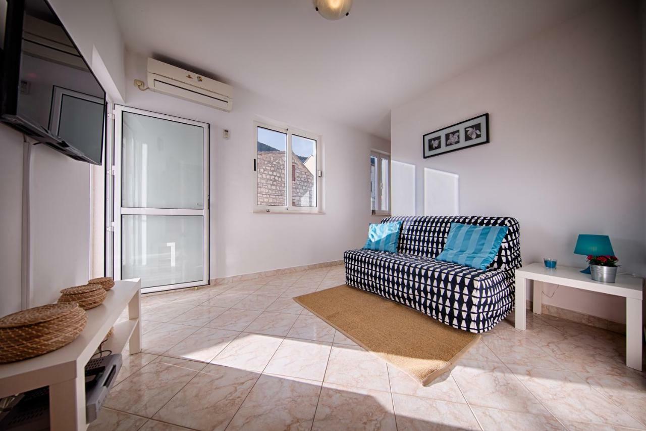 Apartments Marinkovic Komiža Εξωτερικό φωτογραφία