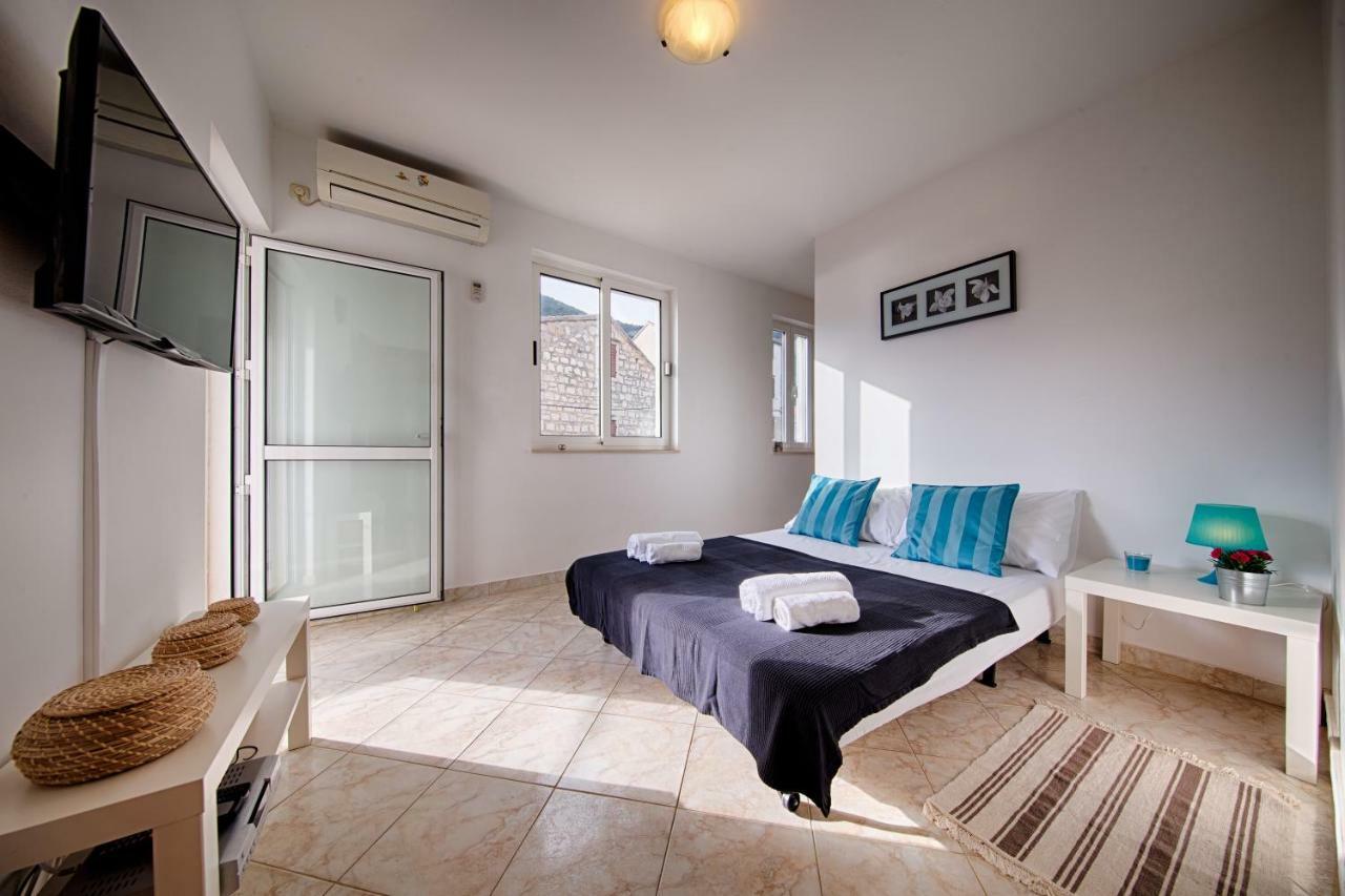 Apartments Marinkovic Komiža Εξωτερικό φωτογραφία