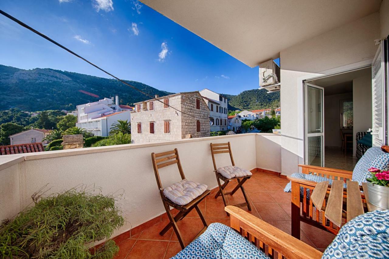 Apartments Marinkovic Komiža Εξωτερικό φωτογραφία