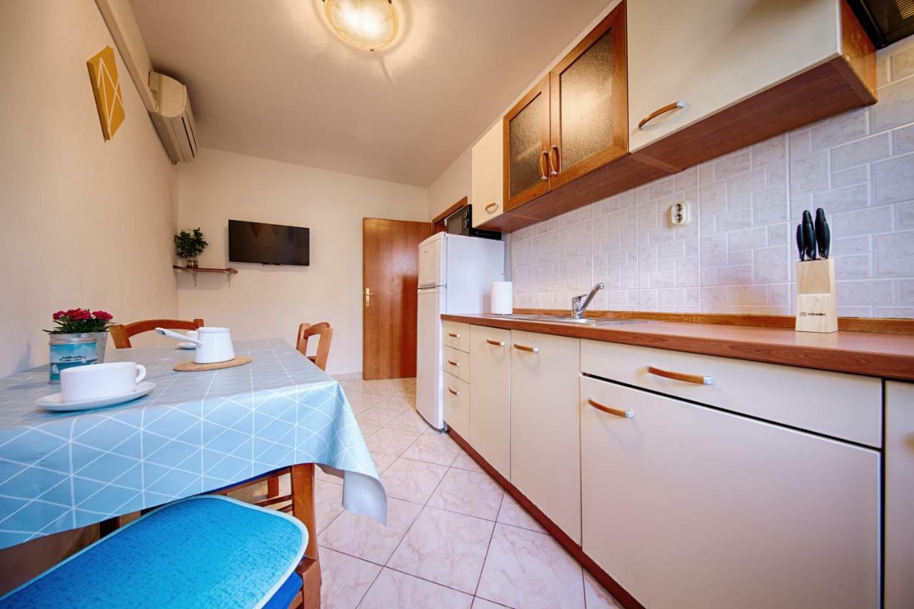 Apartments Marinkovic Komiža Εξωτερικό φωτογραφία